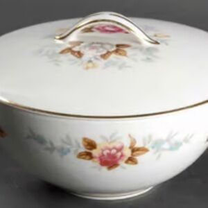 Wentworth sugar bowl with lid fine china Vintage Petit Point Collection
